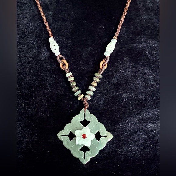 SALE! Green Jade Necklace, Carved Jade Beads, Spacers, Adjustable Cord, Like New - Picture 3 of 6